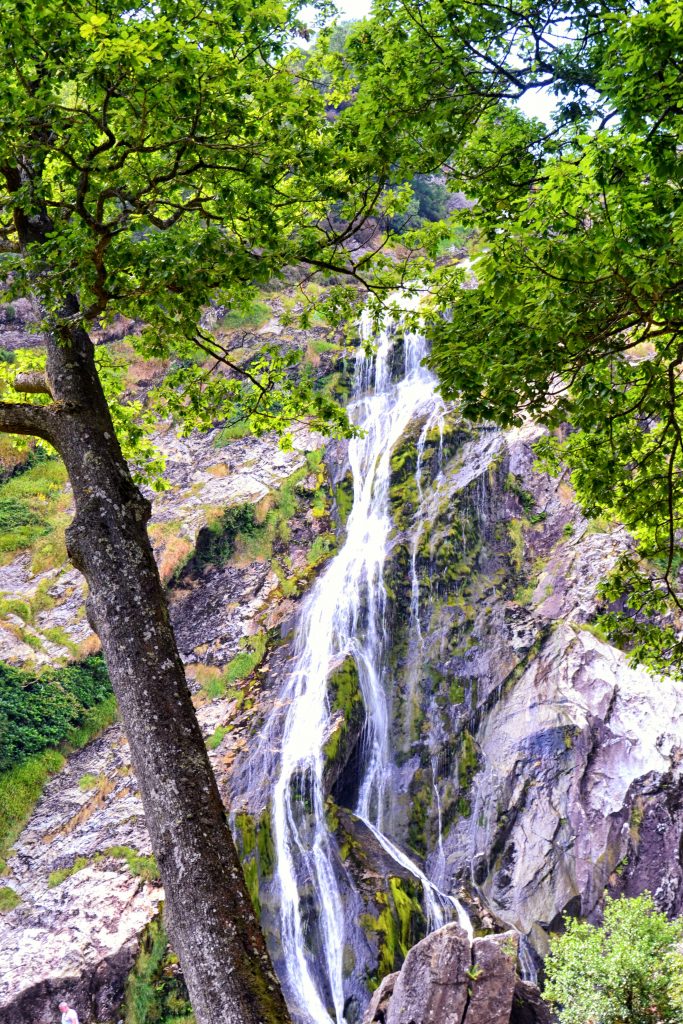 powerscourt waterfall wicklow mountains